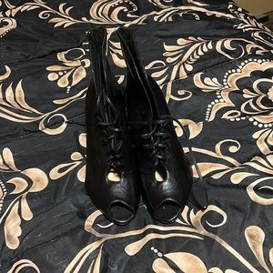 SCHUTZ black booties